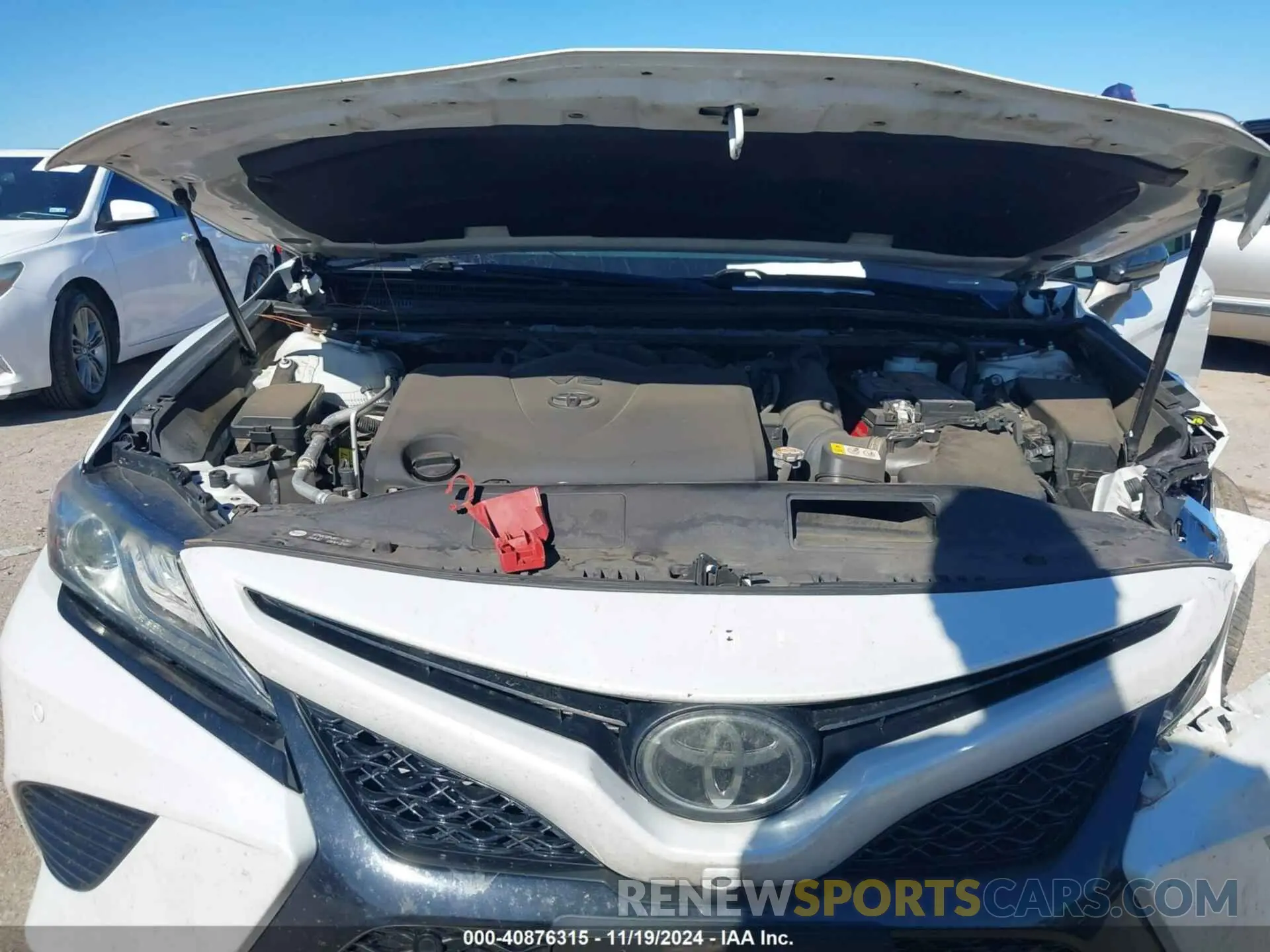 10 Photograph of a damaged car 4T1BZ1HK8KU028789 TOYOTA CAMRY 2019