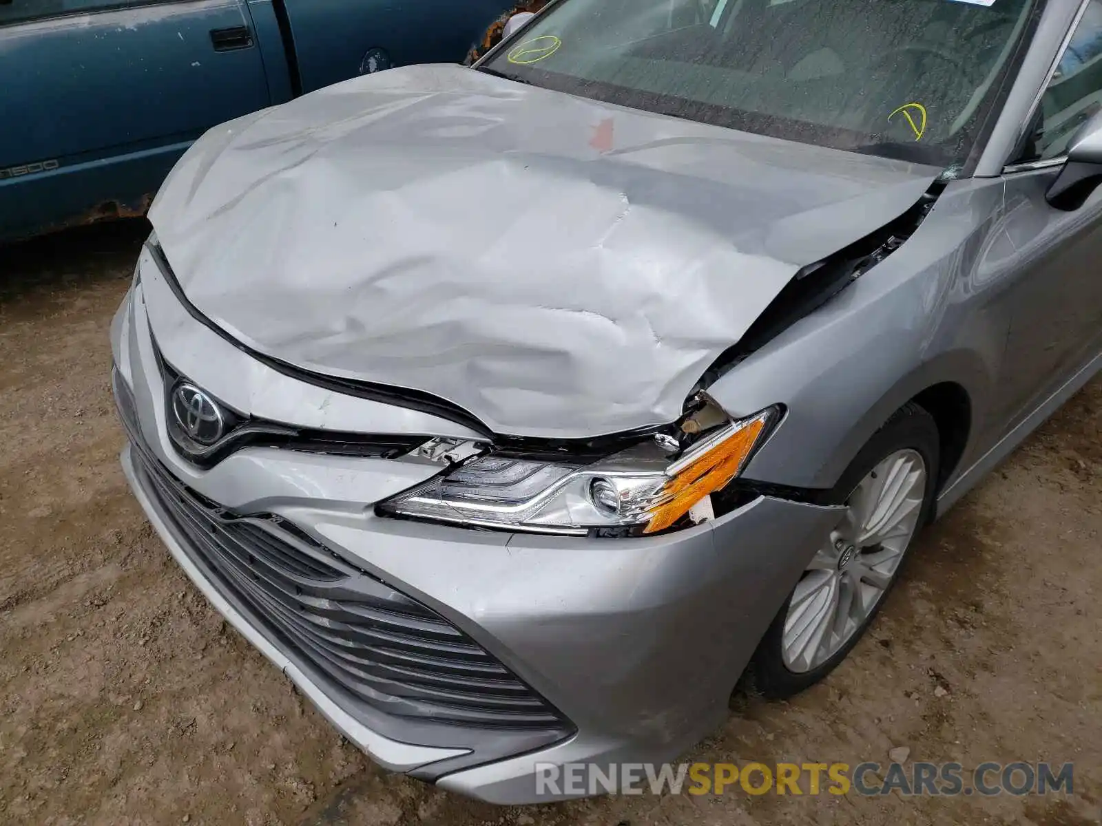 9 Photograph of a damaged car 4T1BZ1HK8KU029439 TOYOTA CAMRY 2019