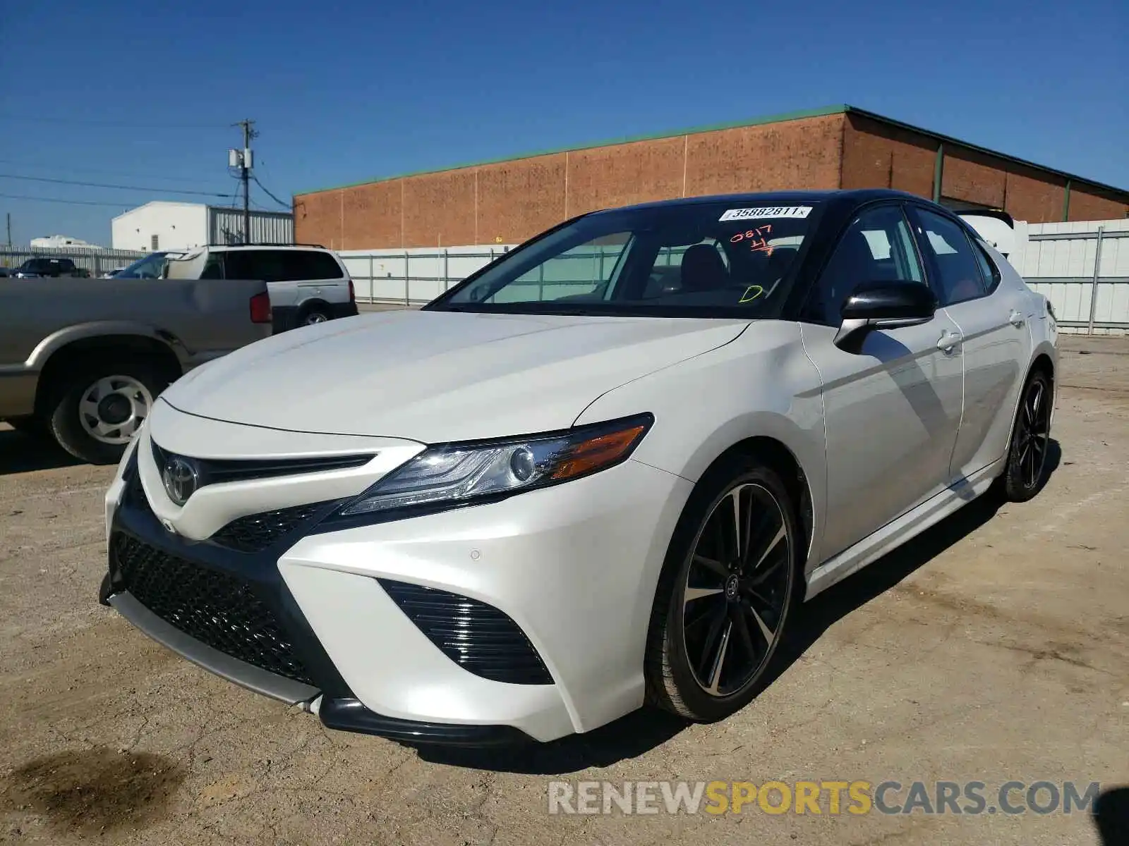 2 Photograph of a damaged car 4T1BZ1HK8KU030817 TOYOTA CAMRY 2019