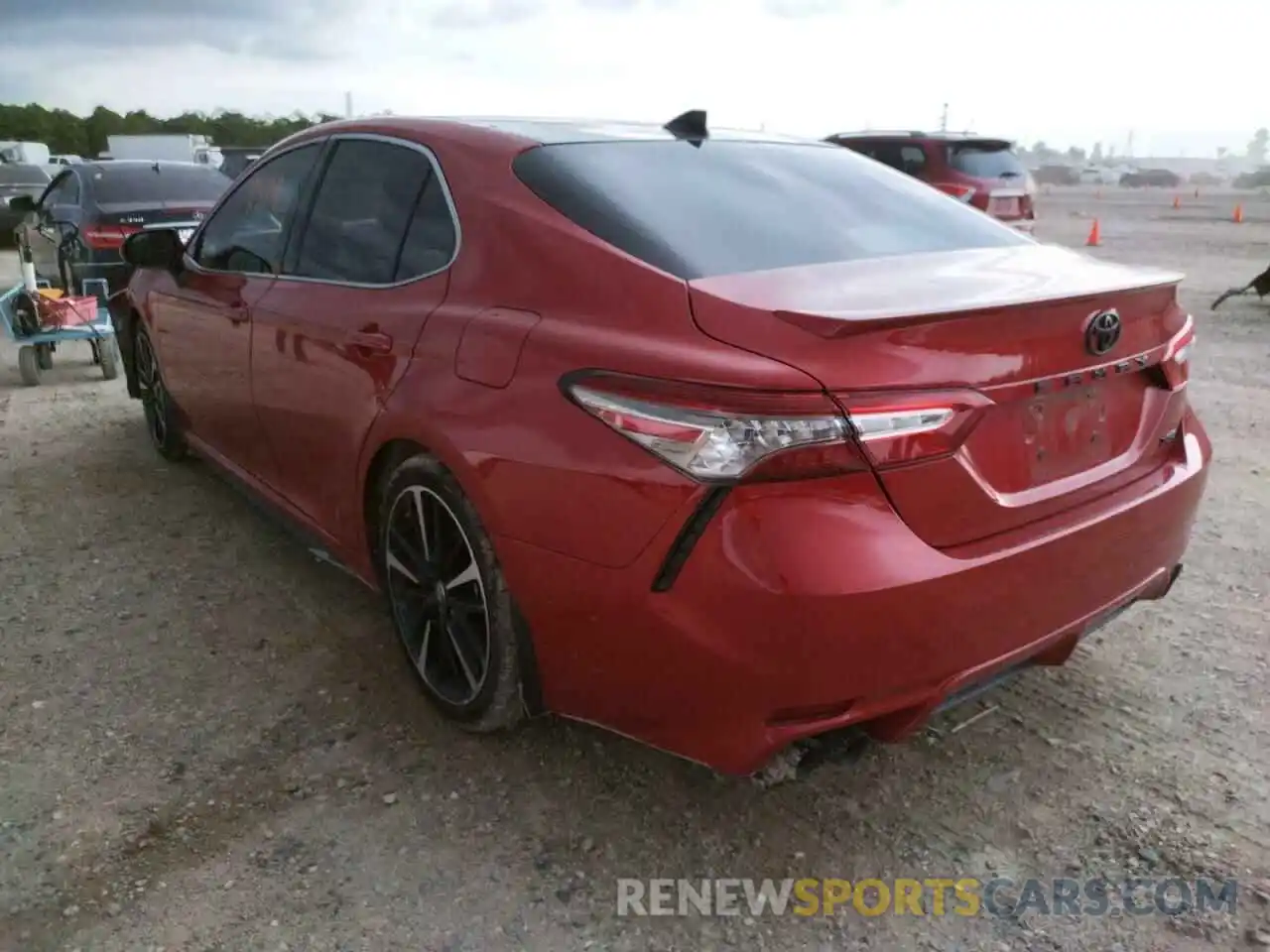 3 Photograph of a damaged car 4T1BZ1HK8KU033135 TOYOTA CAMRY 2019