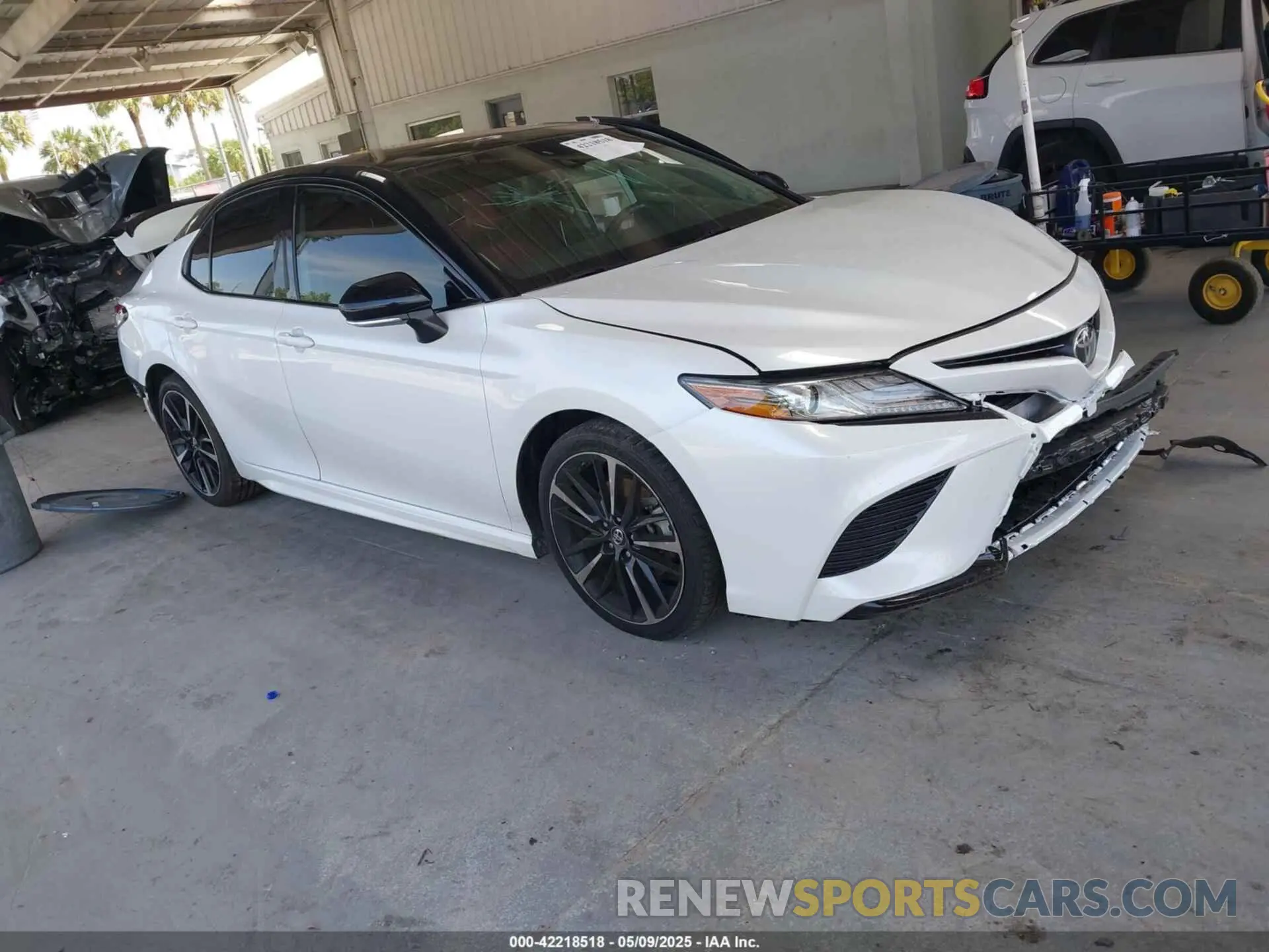 1 Photograph of a damaged car 4T1BZ1HK9KU023858 TOYOTA CAMRY 2019