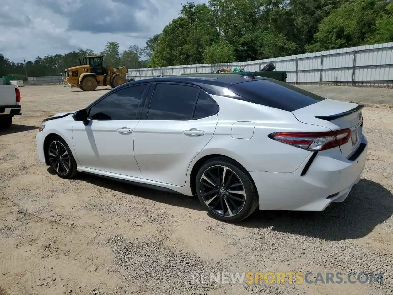 2 Photograph of a damaged car 4T1BZ1HK9KU023990 TOYOTA CAMRY 2019