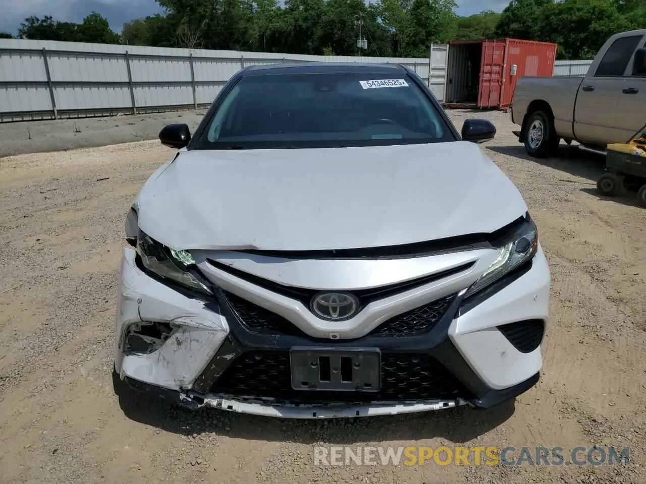5 Photograph of a damaged car 4T1BZ1HK9KU023990 TOYOTA CAMRY 2019