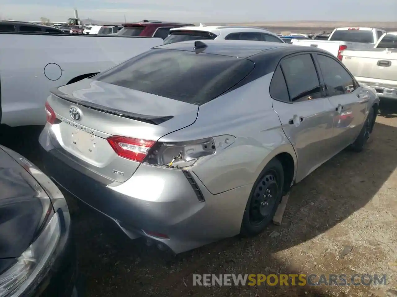 4 Photograph of a damaged car 4T1BZ1HK9KU024945 TOYOTA CAMRY 2019