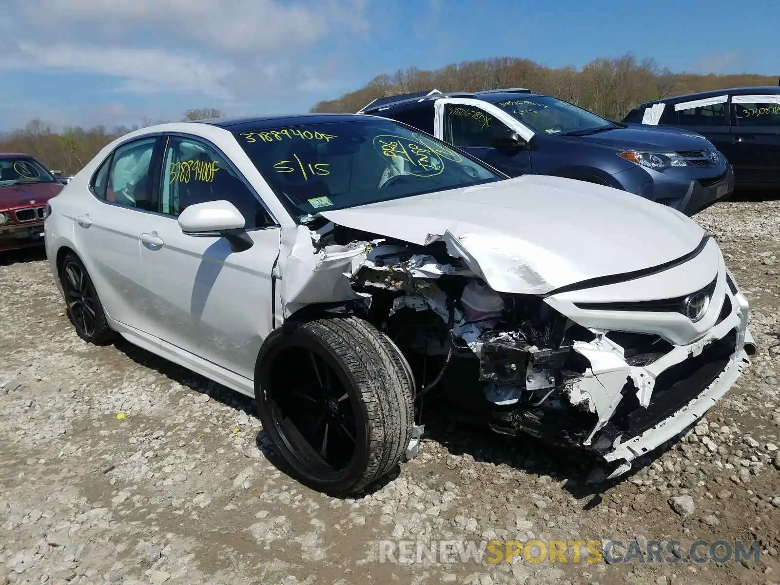 1 Photograph of a damaged car 4T1BZ1HK9KU026341 TOYOTA CAMRY 2019