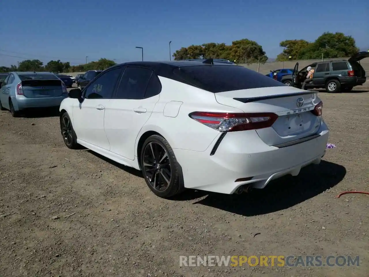 3 Photograph of a damaged car 4T1BZ1HKXKU023545 TOYOTA CAMRY 2019