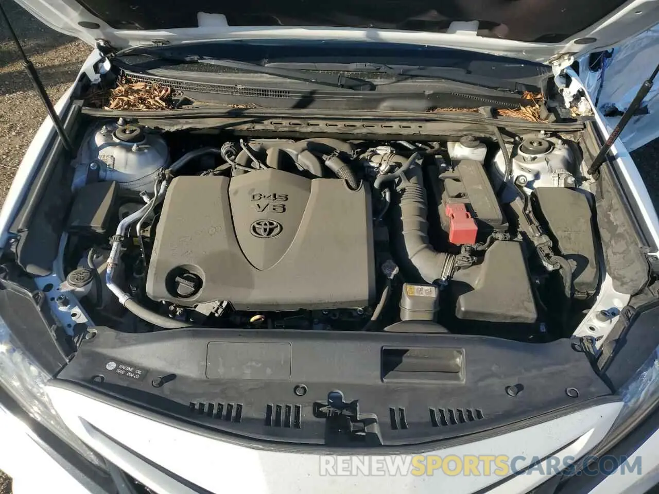 11 Photograph of a damaged car 4T1BZ1HKXKU024503 TOYOTA CAMRY 2019