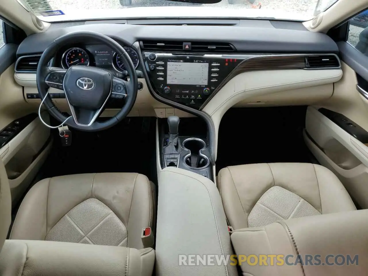 8 Photograph of a damaged car 4T1BZ1HKXKU028289 TOYOTA CAMRY 2019