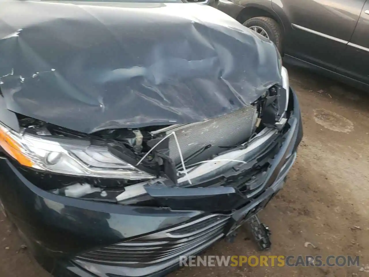 9 Photograph of a damaged car 4T1BZ1HKXKU030396 TOYOTA CAMRY 2019