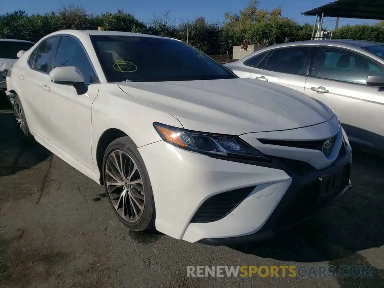 1 Photograph of a damaged car JTNB11HK3K3076861 TOYOTA CAMRY 2019