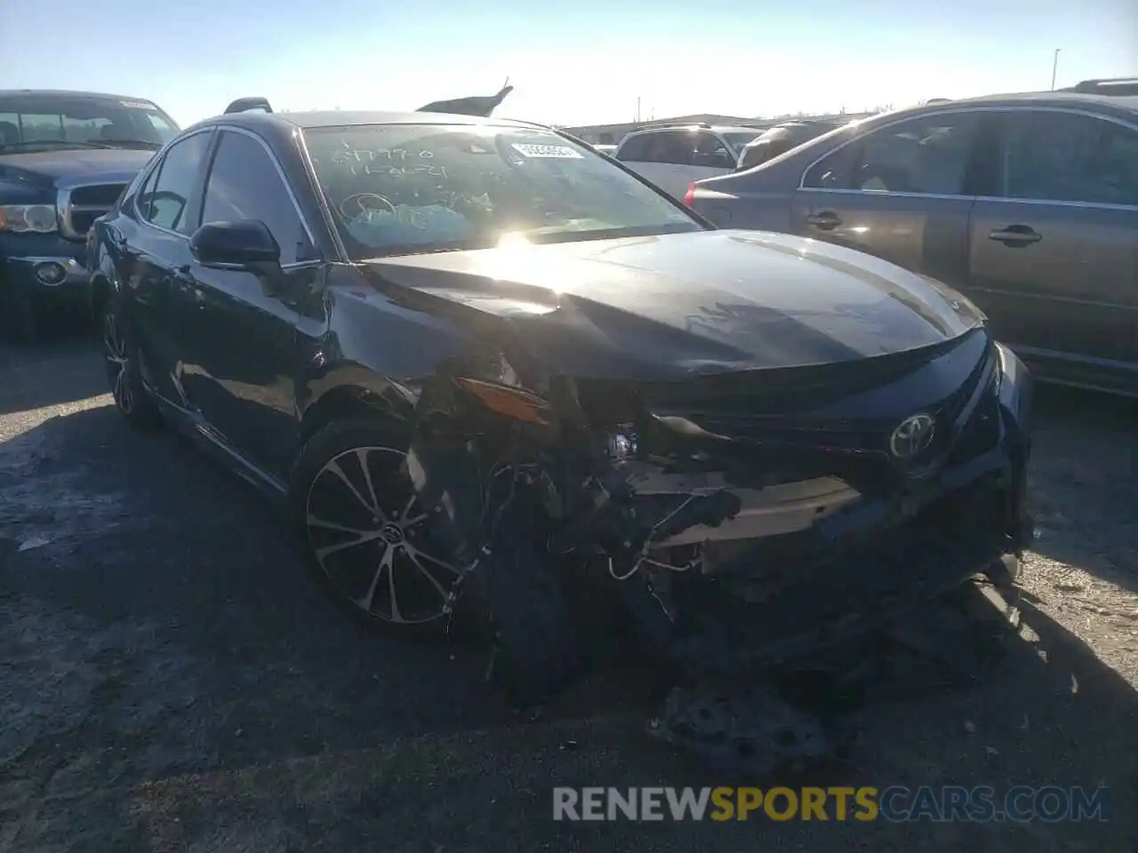 1 Photograph of a damaged car JTNB11HK5K3085304 TOYOTA CAMRY 2019