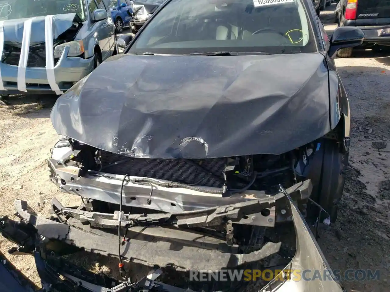 9 Photograph of a damaged car JTNB11HK9K3083667 TOYOTA CAMRY 2019