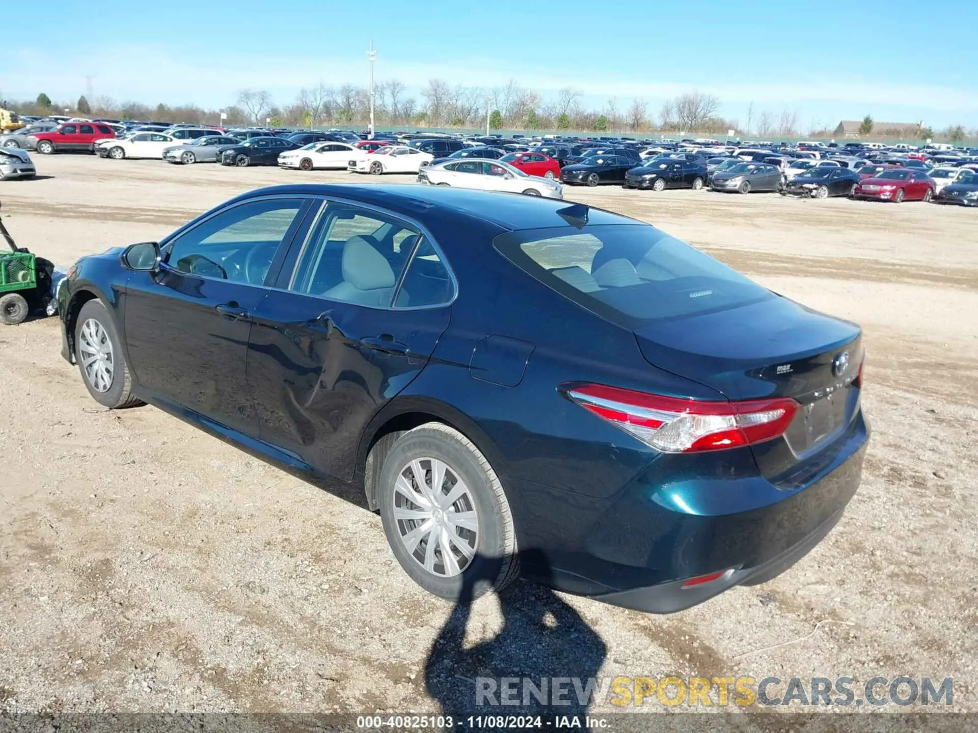 3 Photograph of a damaged car 4T1A11AK0LU974125 TOYOTA CAMRY 2020
