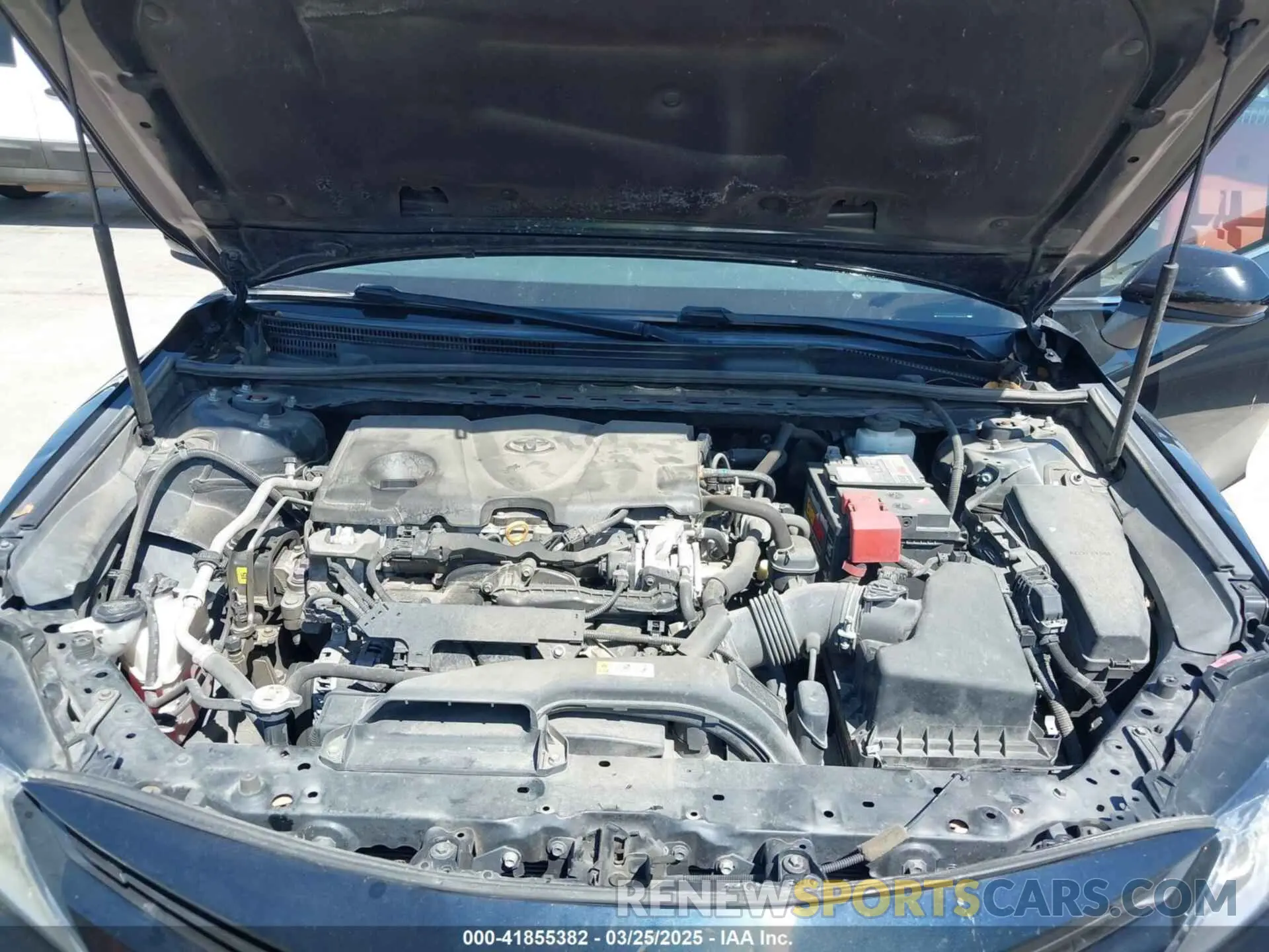10 Photograph of a damaged car 4T1A11AK4LU868616 TOYOTA CAMRY 2020