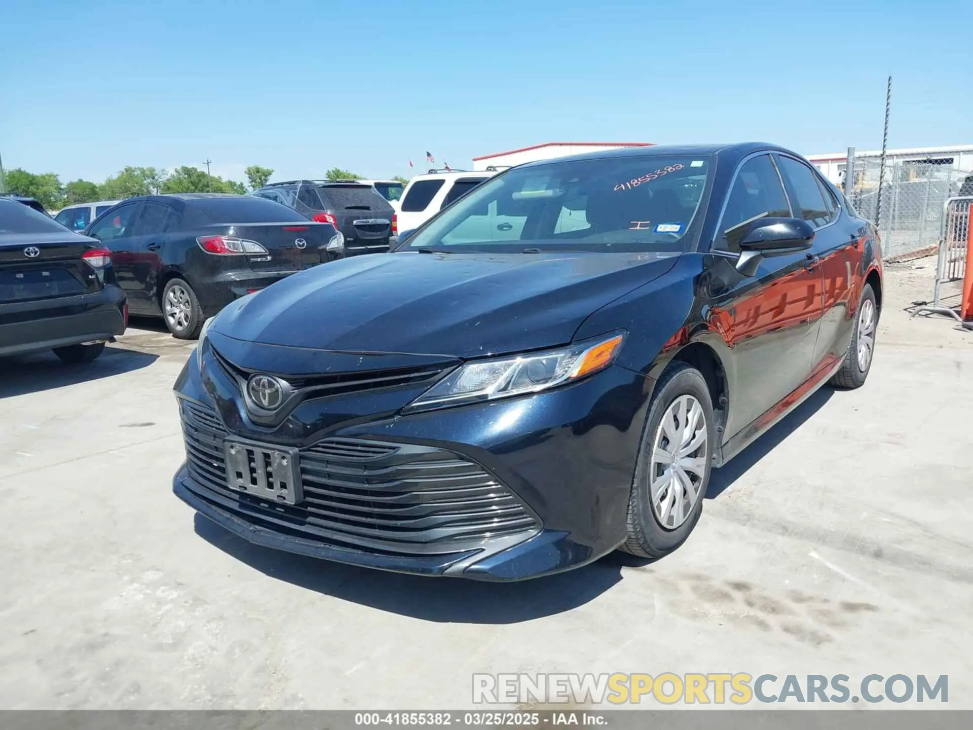 2 Photograph of a damaged car 4T1A11AK4LU868616 TOYOTA CAMRY 2020