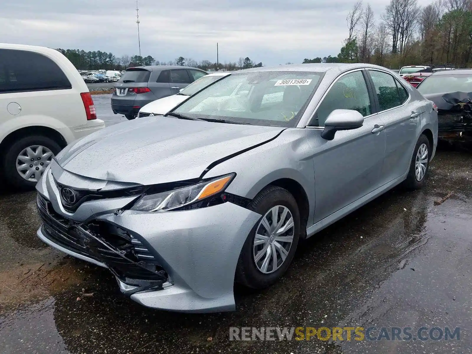 2 Photograph of a damaged car 4T1A11AK7LU894725 TOYOTA CAMRY 2020