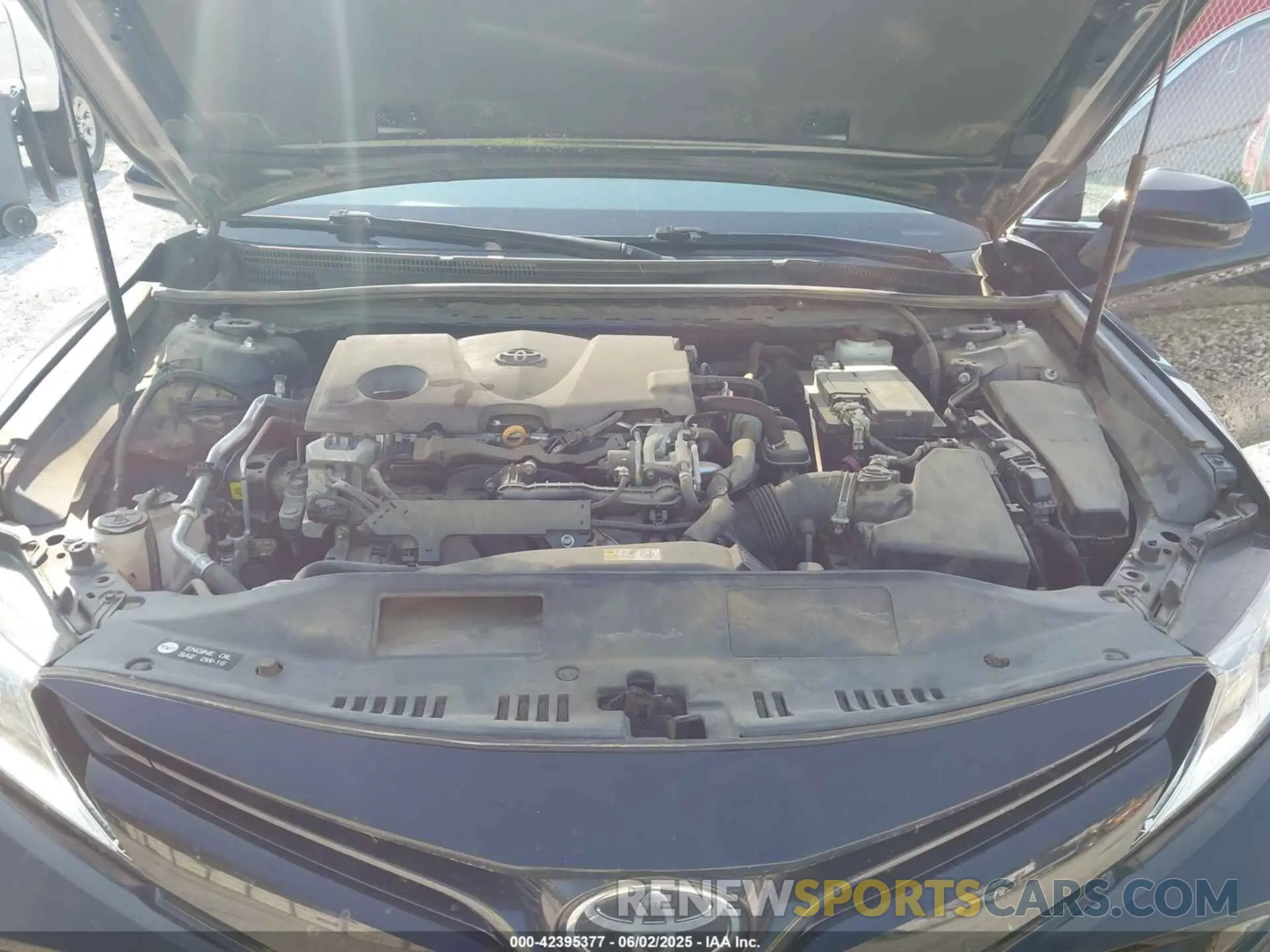 10 Photograph of a damaged car 4T1A11AK8LU972879 TOYOTA CAMRY 2020