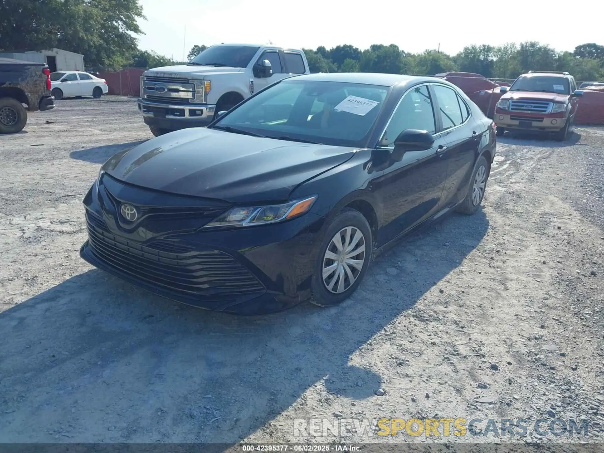 2 Photograph of a damaged car 4T1A11AK8LU972879 TOYOTA CAMRY 2020