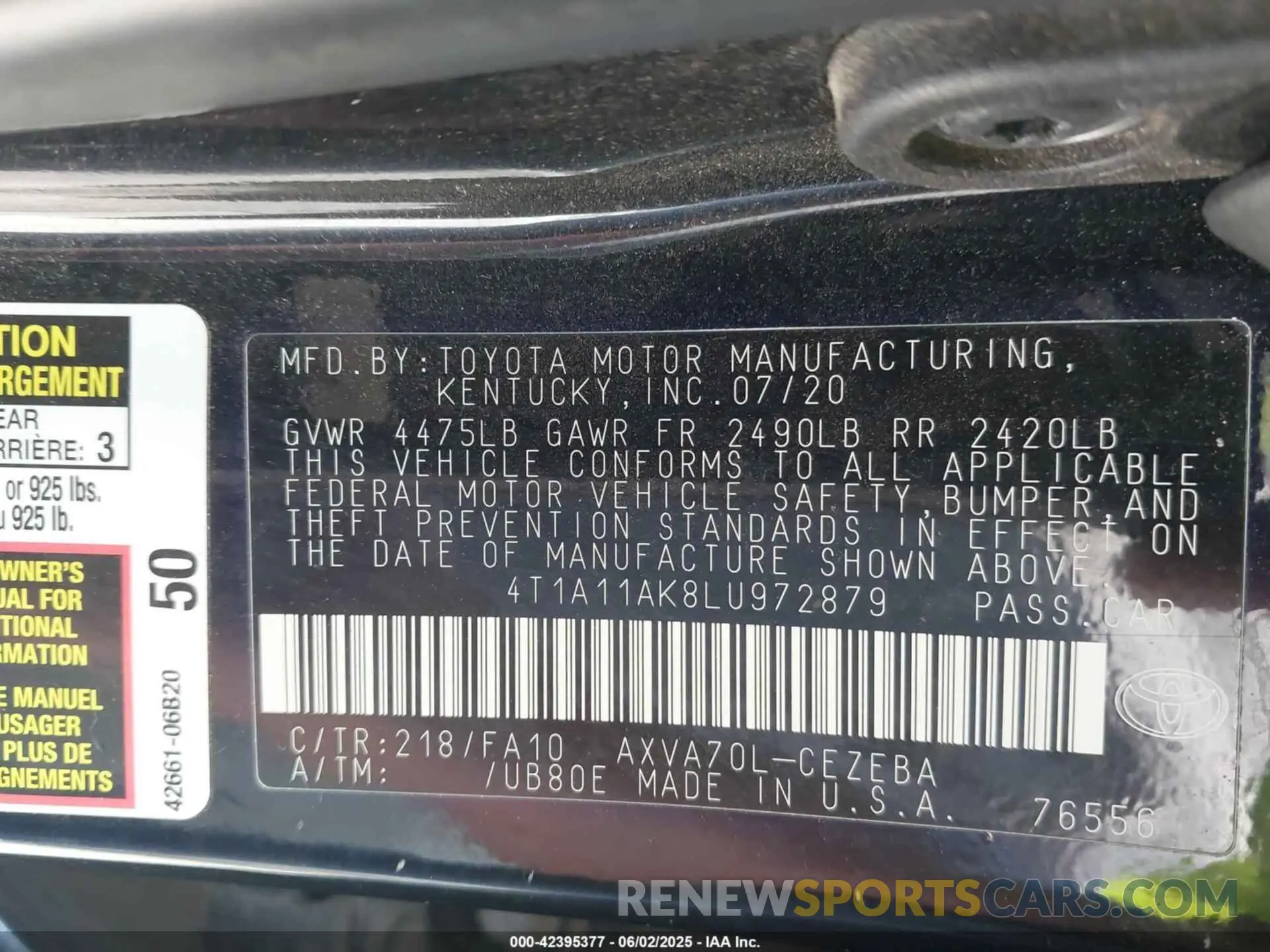 9 Photograph of a damaged car 4T1A11AK8LU972879 TOYOTA CAMRY 2020