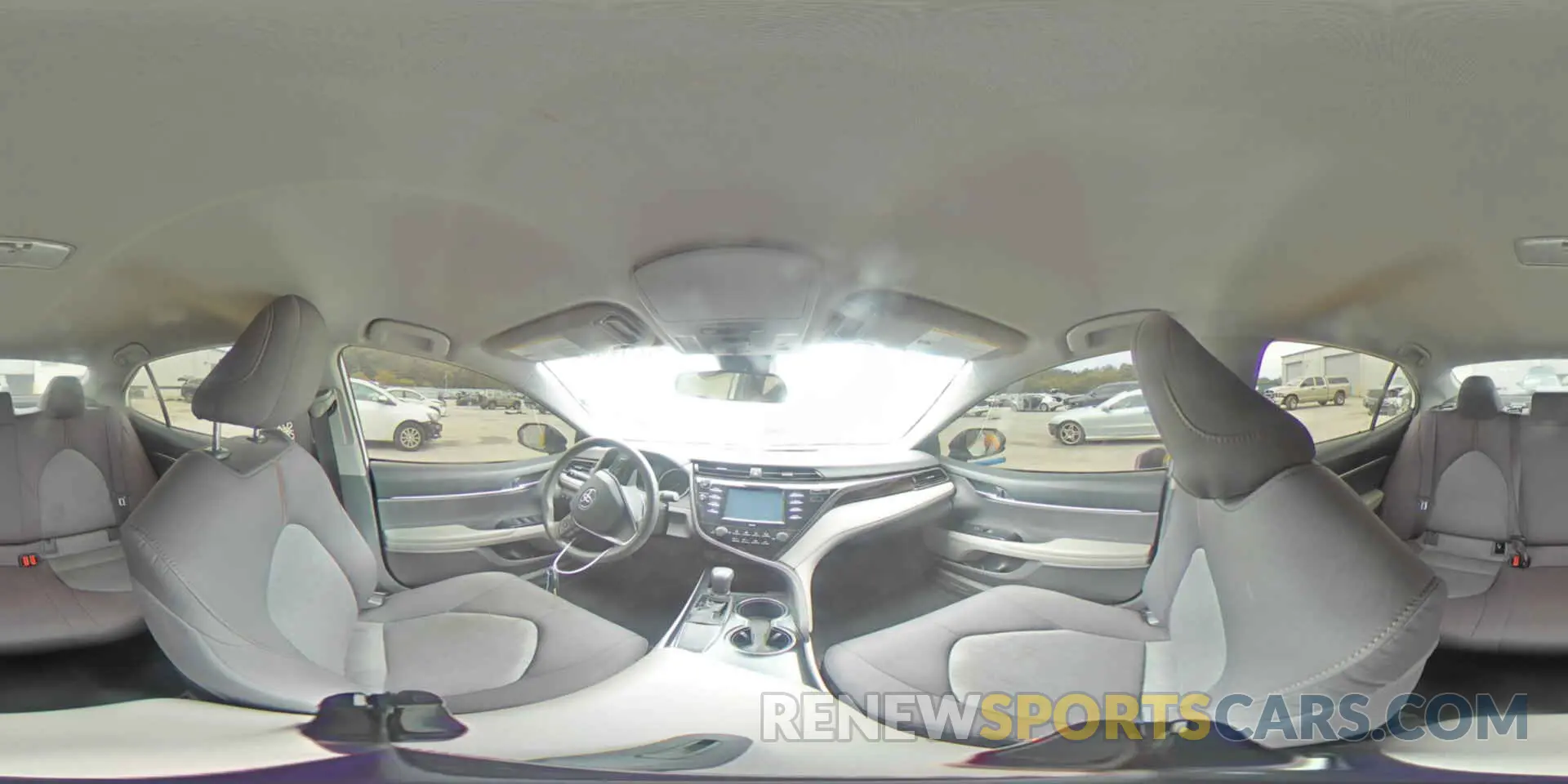 14 Photograph of a damaged car 4T1A11AK9LU992798 TOYOTA CAMRY 2020
