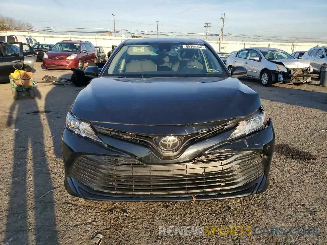 5 Photograph of a damaged car 4T1C11AK0LU328477 TOYOTA CAMRY 2020