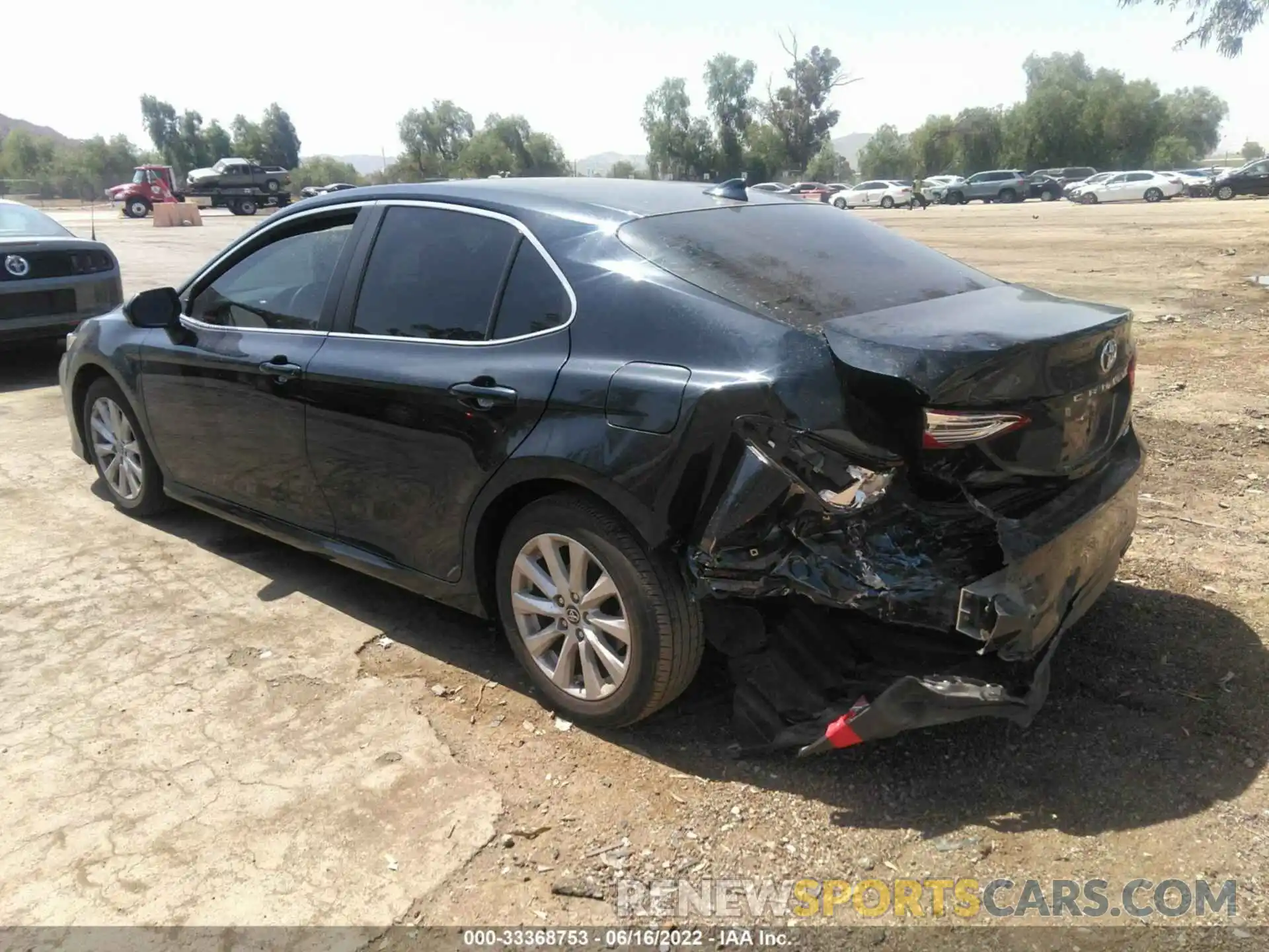 3 Photograph of a damaged car 4T1C11AK0LU342007 TOYOTA CAMRY 2020