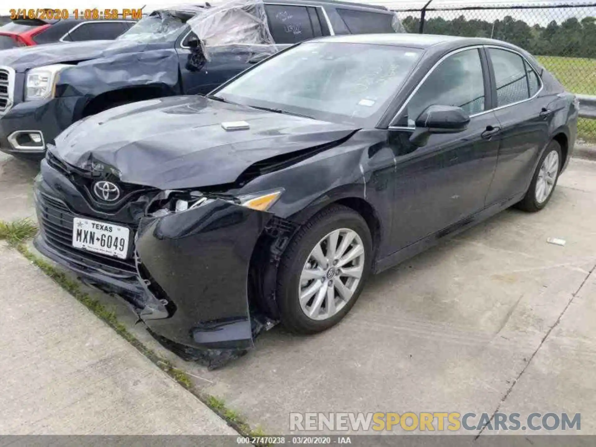 2 Photograph of a damaged car 4T1C11AK0LU343111 TOYOTA CAMRY 2020