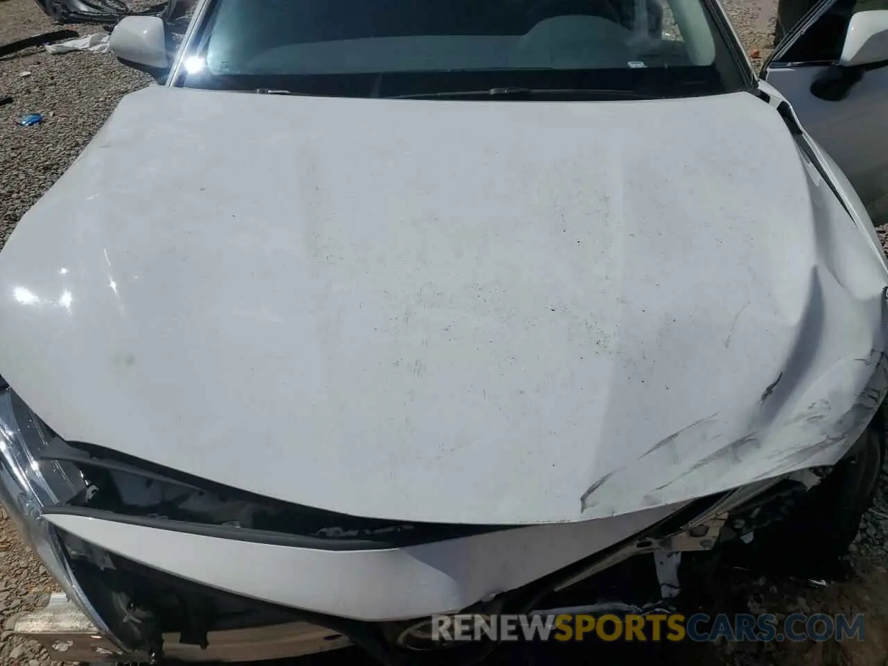 13 Photograph of a damaged car 4T1C11AK0LU347112 TOYOTA CAMRY 2020