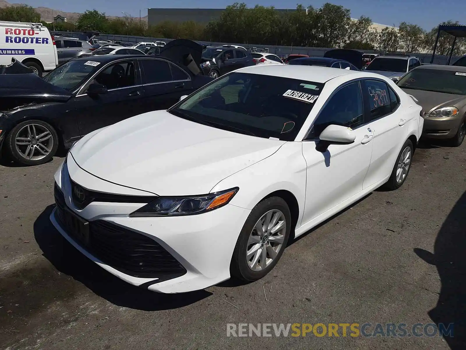 2 Photograph of a damaged car 4T1C11AK0LU347417 TOYOTA CAMRY 2020