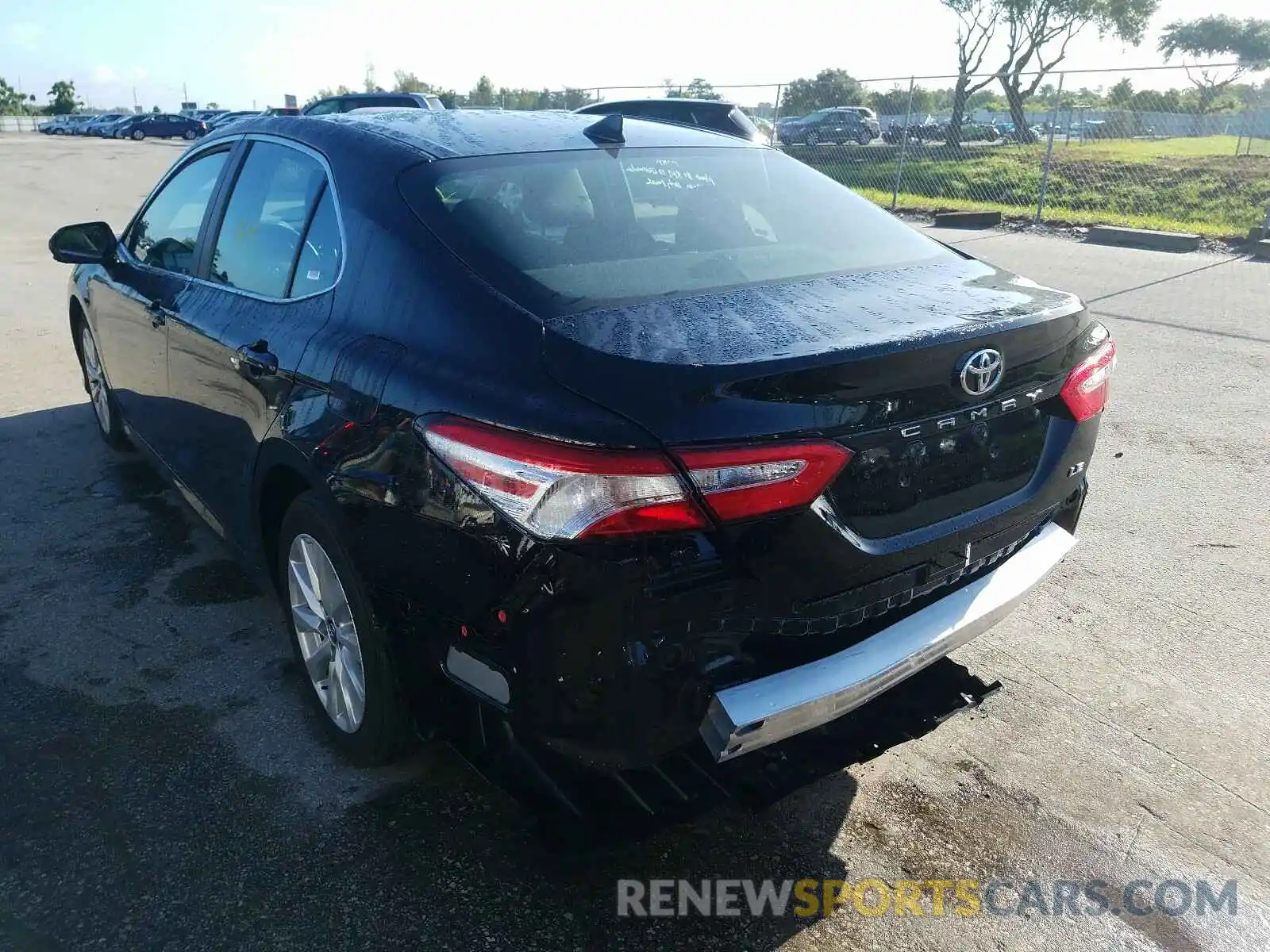 3 Photograph of a damaged car 4T1C11AK0LU348048 TOYOTA CAMRY 2020