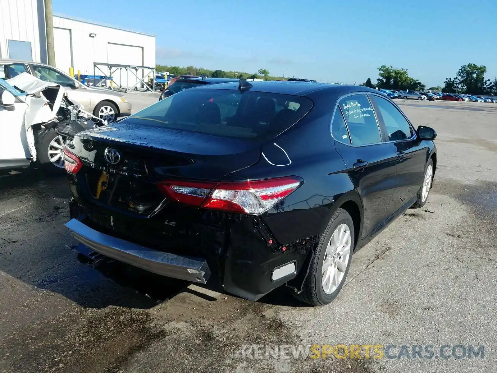 4 Photograph of a damaged car 4T1C11AK0LU348048 TOYOTA CAMRY 2020