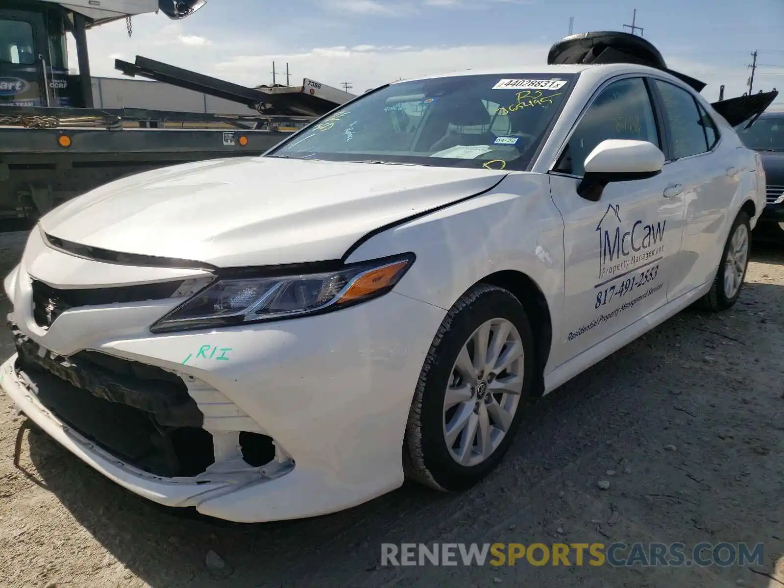 2 Photograph of a damaged car 4T1C11AK0LU365495 TOYOTA CAMRY 2020