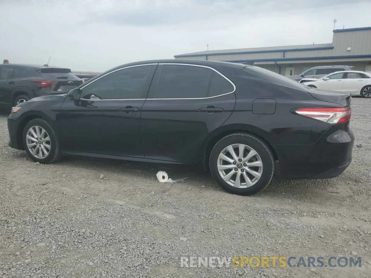 2 Photograph of a damaged car 4T1C11AK0LU365724 TOYOTA CAMRY 2020