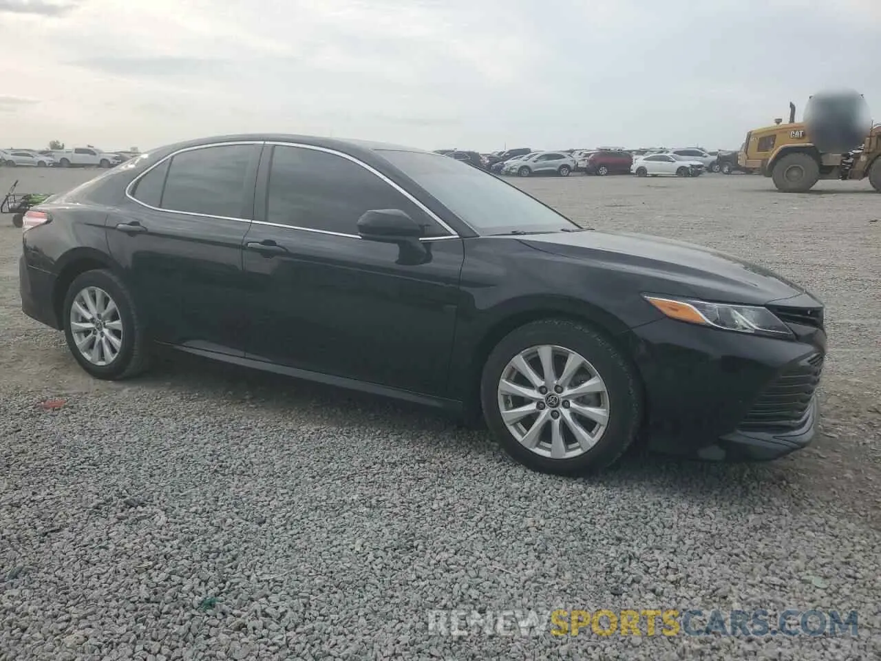 4 Photograph of a damaged car 4T1C11AK0LU365724 TOYOTA CAMRY 2020