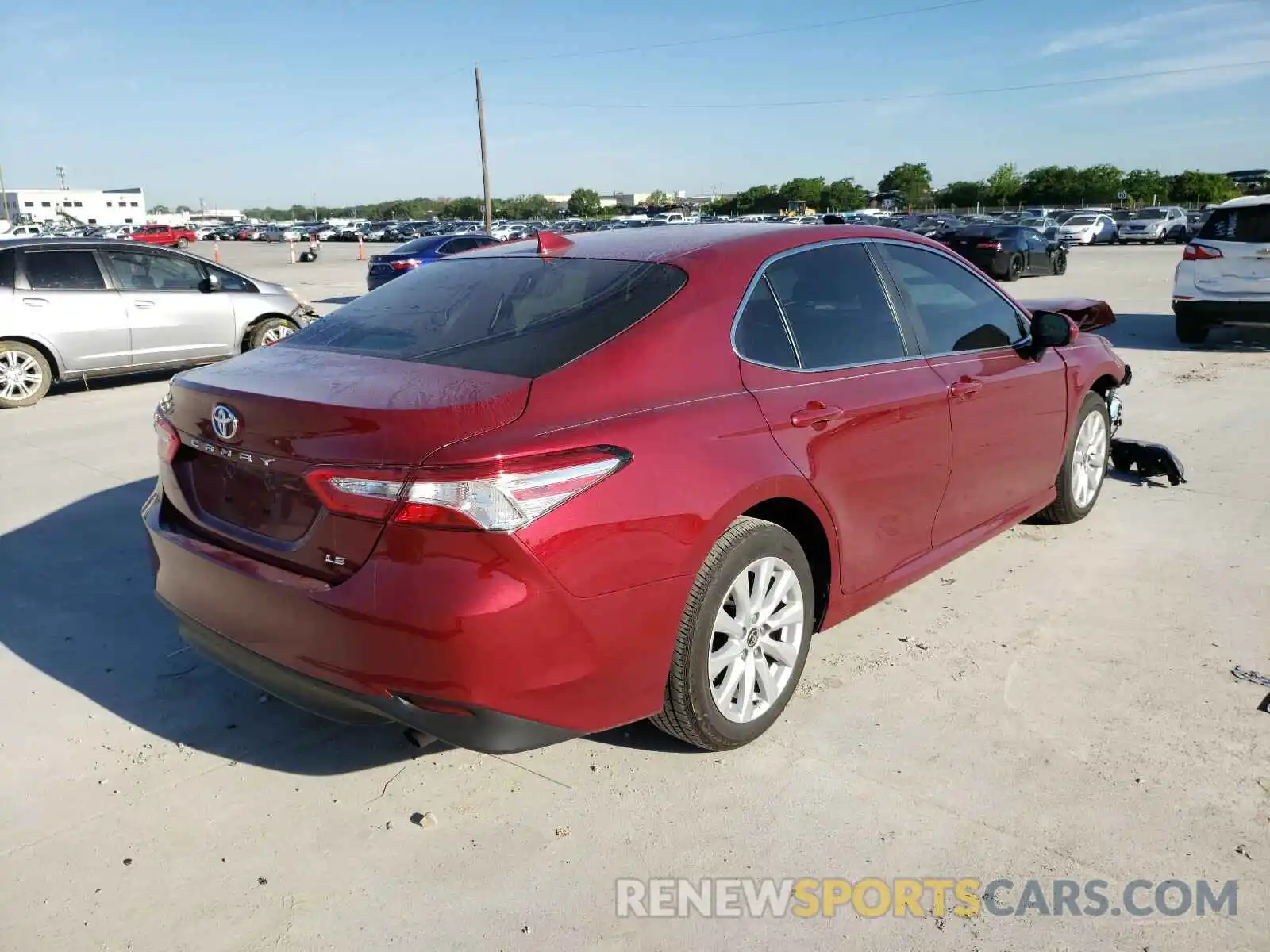 4 Photograph of a damaged car 4T1C11AK0LU371961 TOYOTA CAMRY 2020