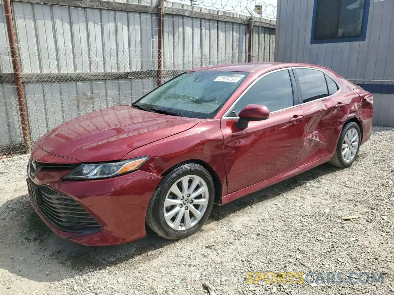 1 Photograph of a damaged car 4T1C11AK0LU373418 TOYOTA CAMRY 2020
