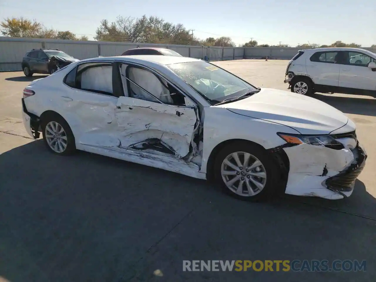 9 Photograph of a damaged car 4T1C11AK0LU398237 TOYOTA CAMRY 2020