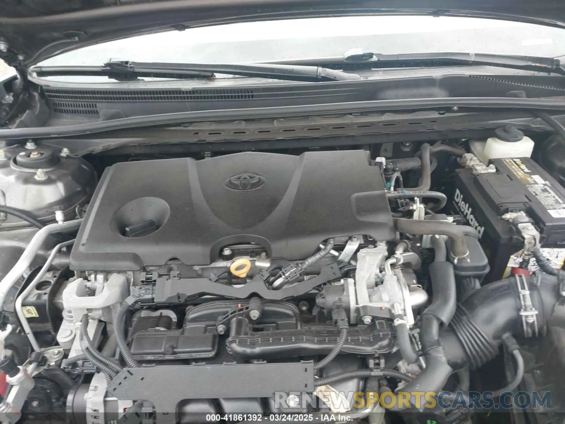 10 Photograph of a damaged car 4T1C11AK0LU400052 TOYOTA CAMRY 2020