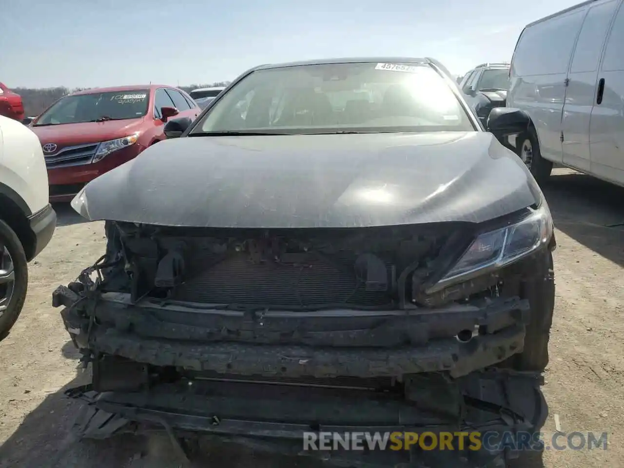 5 Photograph of a damaged car 4T1C11AK0LU878679 TOYOTA CAMRY 2020