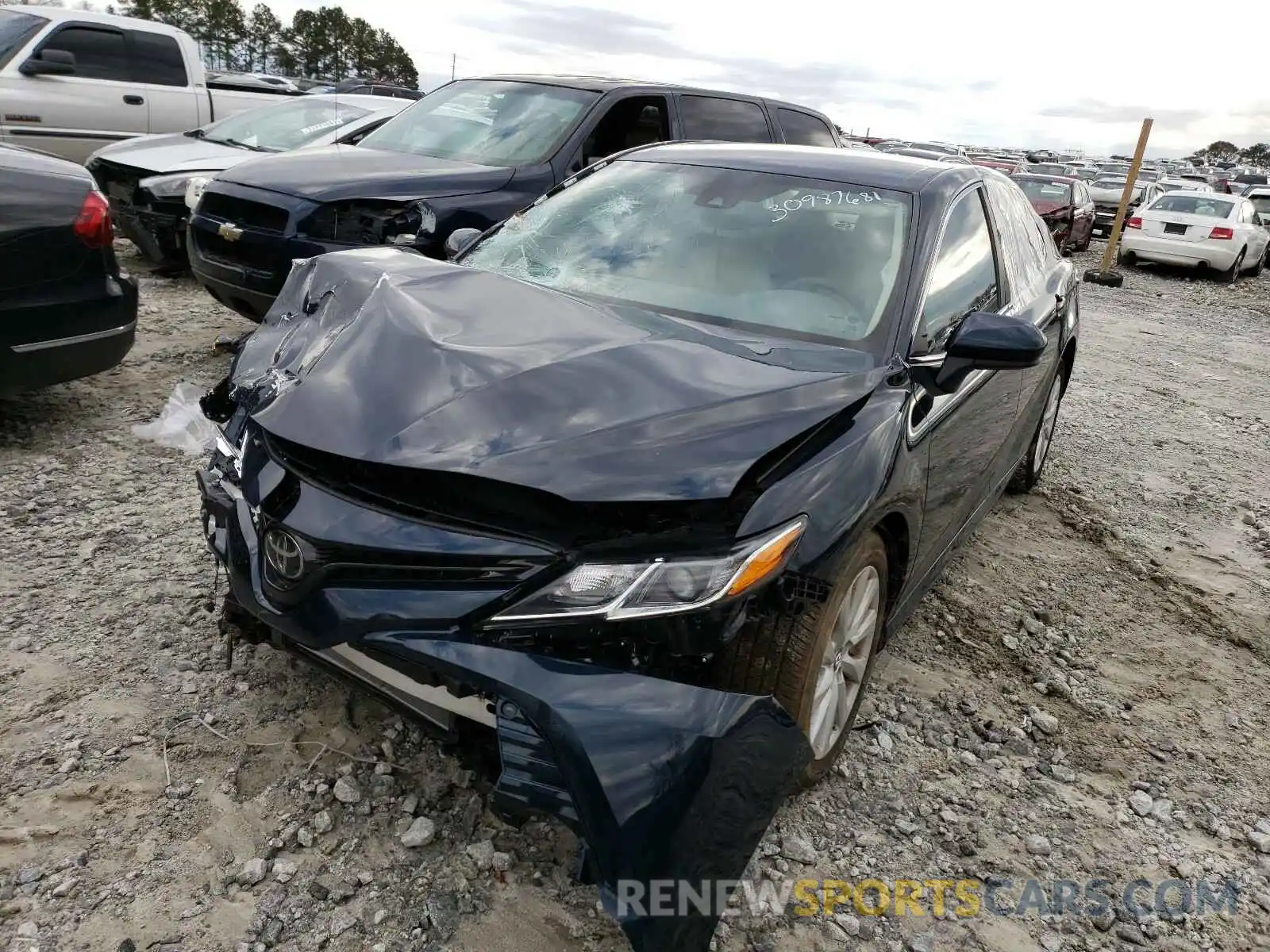 2 Photograph of a damaged car 4T1C11AK0LU881226 TOYOTA CAMRY 2020