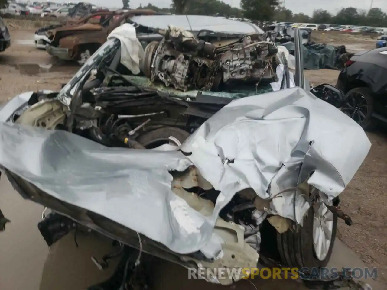 7 Photograph of a damaged car 4T1C11AK0LU899371 TOYOTA CAMRY 2020