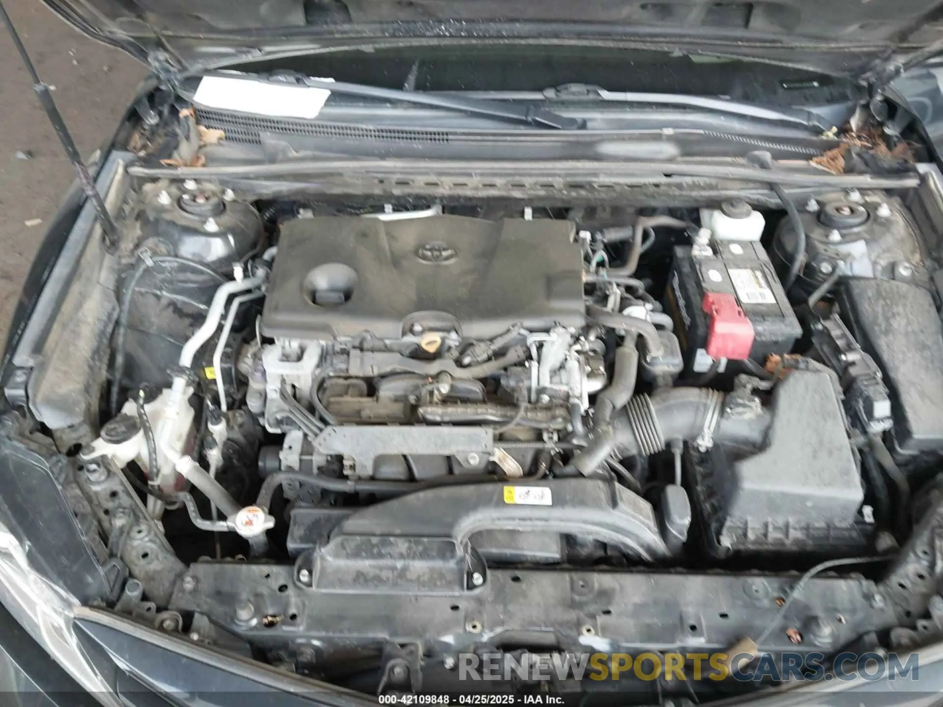 10 Photograph of a damaged car 4T1C11AK0LU916248 TOYOTA CAMRY 2020