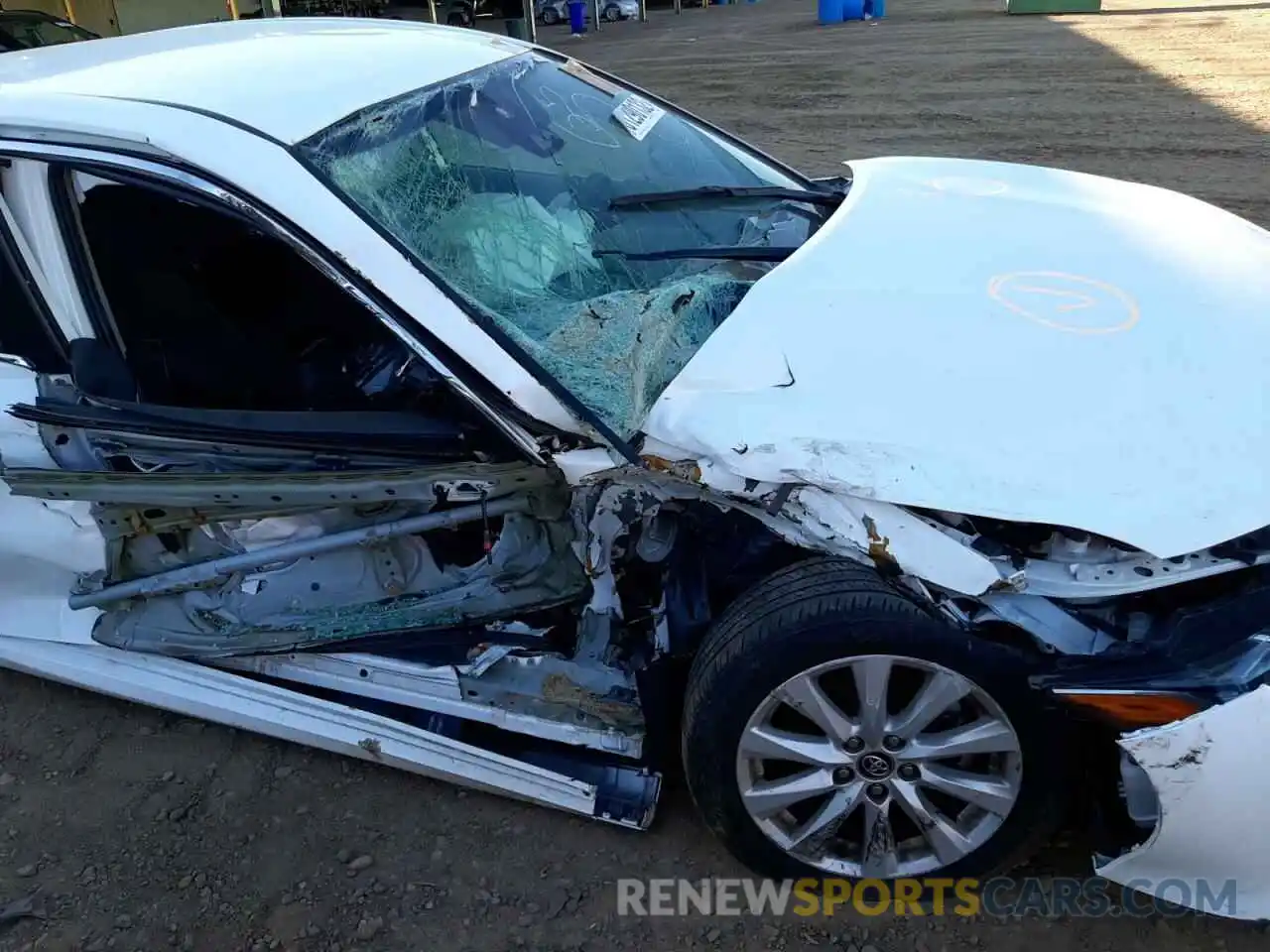 9 Photograph of a damaged car 4T1C11AK0LU917626 TOYOTA CAMRY 2020