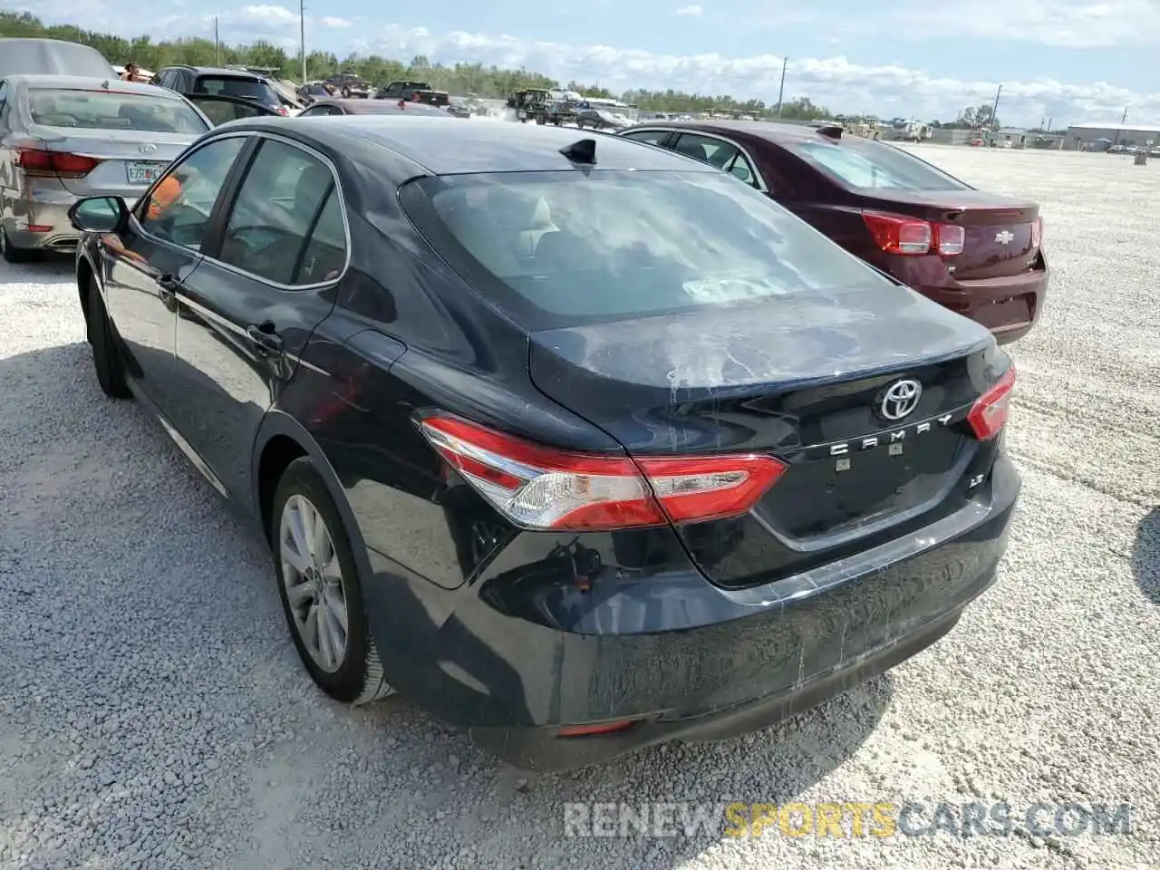 3 Photograph of a damaged car 4T1C11AK0LU939061 TOYOTA CAMRY 2020