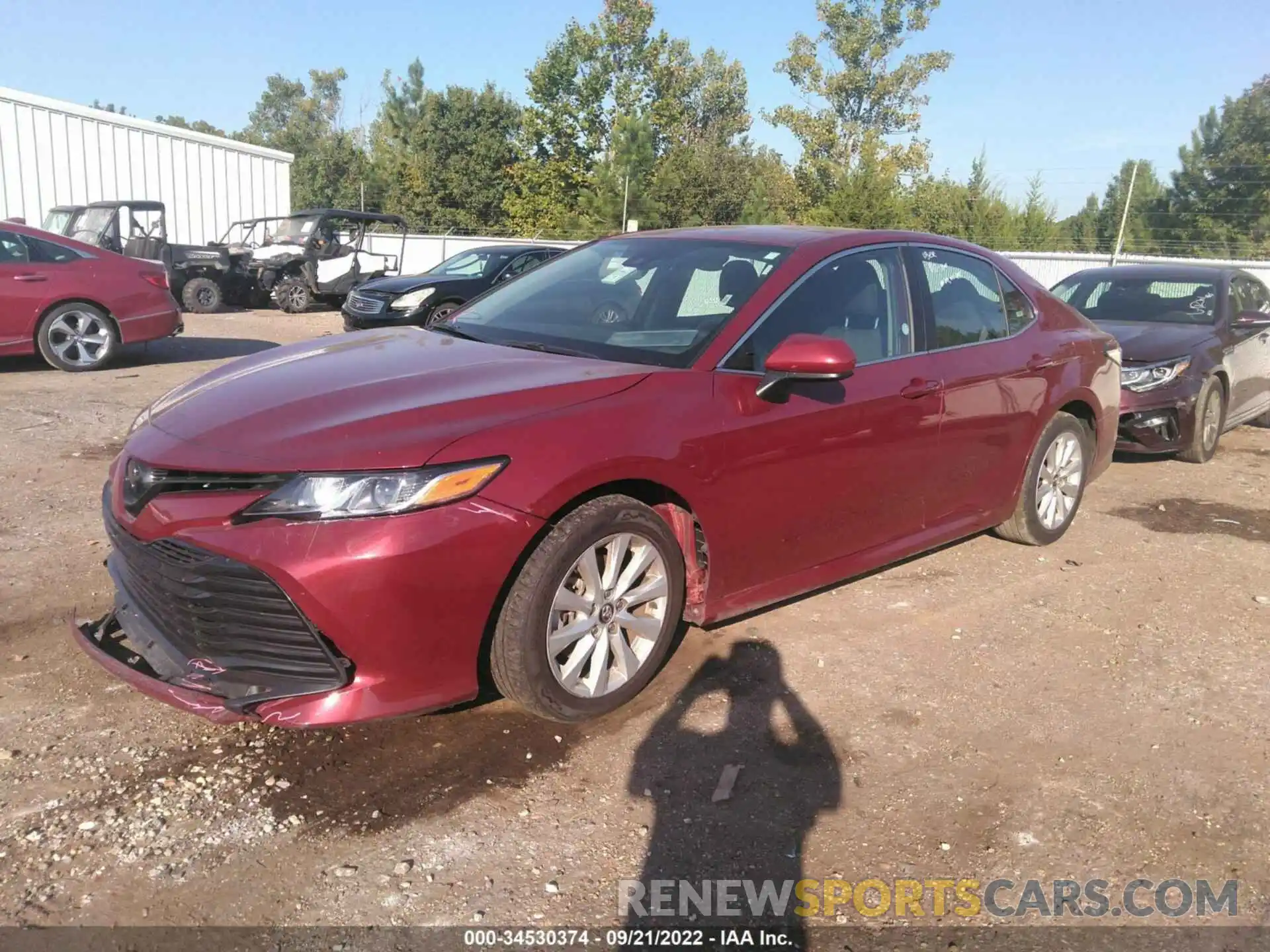 2 Photograph of a damaged car 4T1C11AK0LU940341 TOYOTA CAMRY 2020