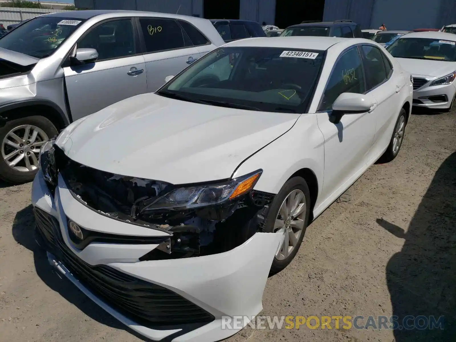 2 Photograph of a damaged car 4T1C11AK0LU982153 TOYOTA CAMRY 2020