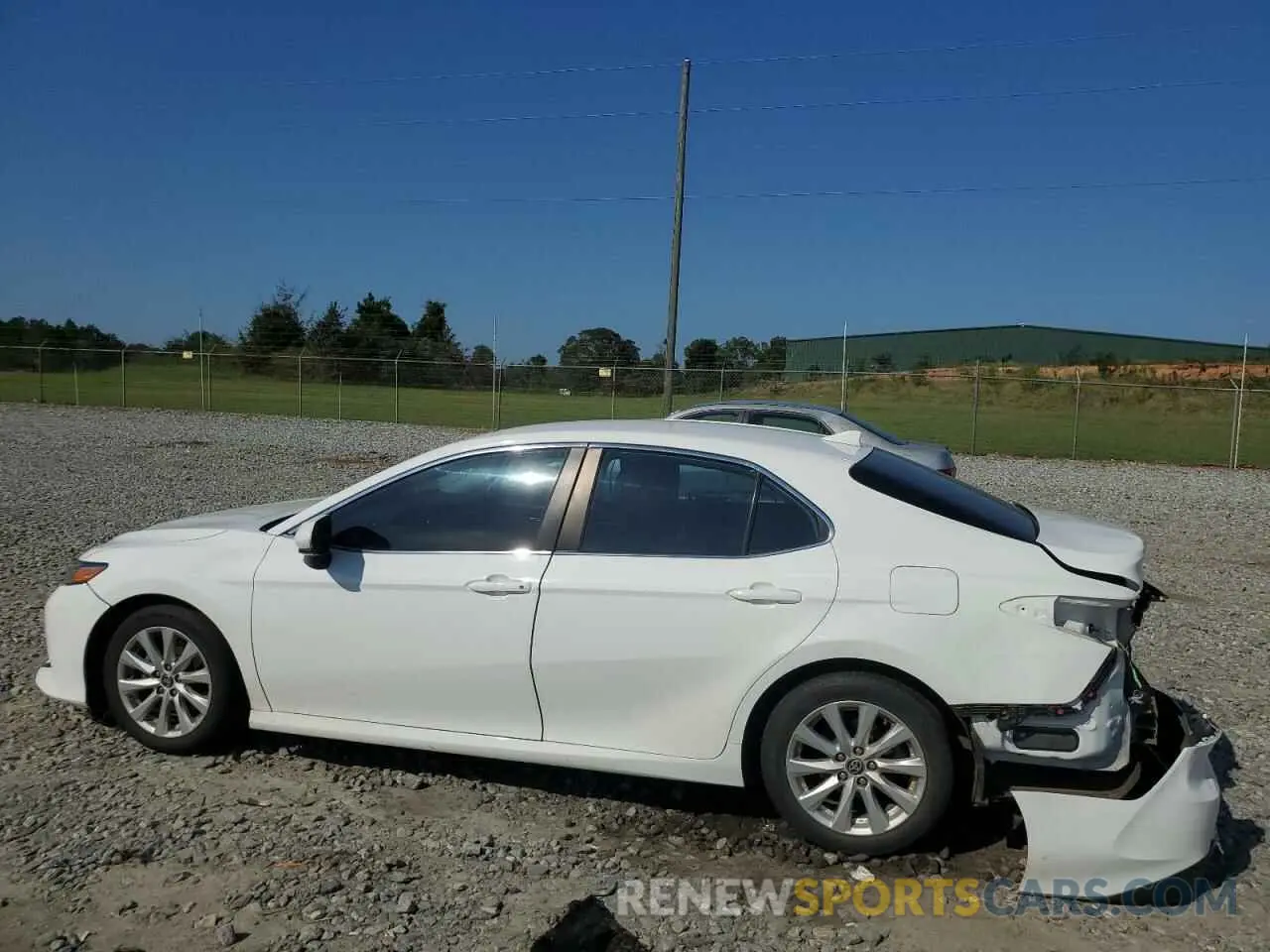 2 Photograph of a damaged car 4T1C11AK0LU983187 TOYOTA CAMRY 2020