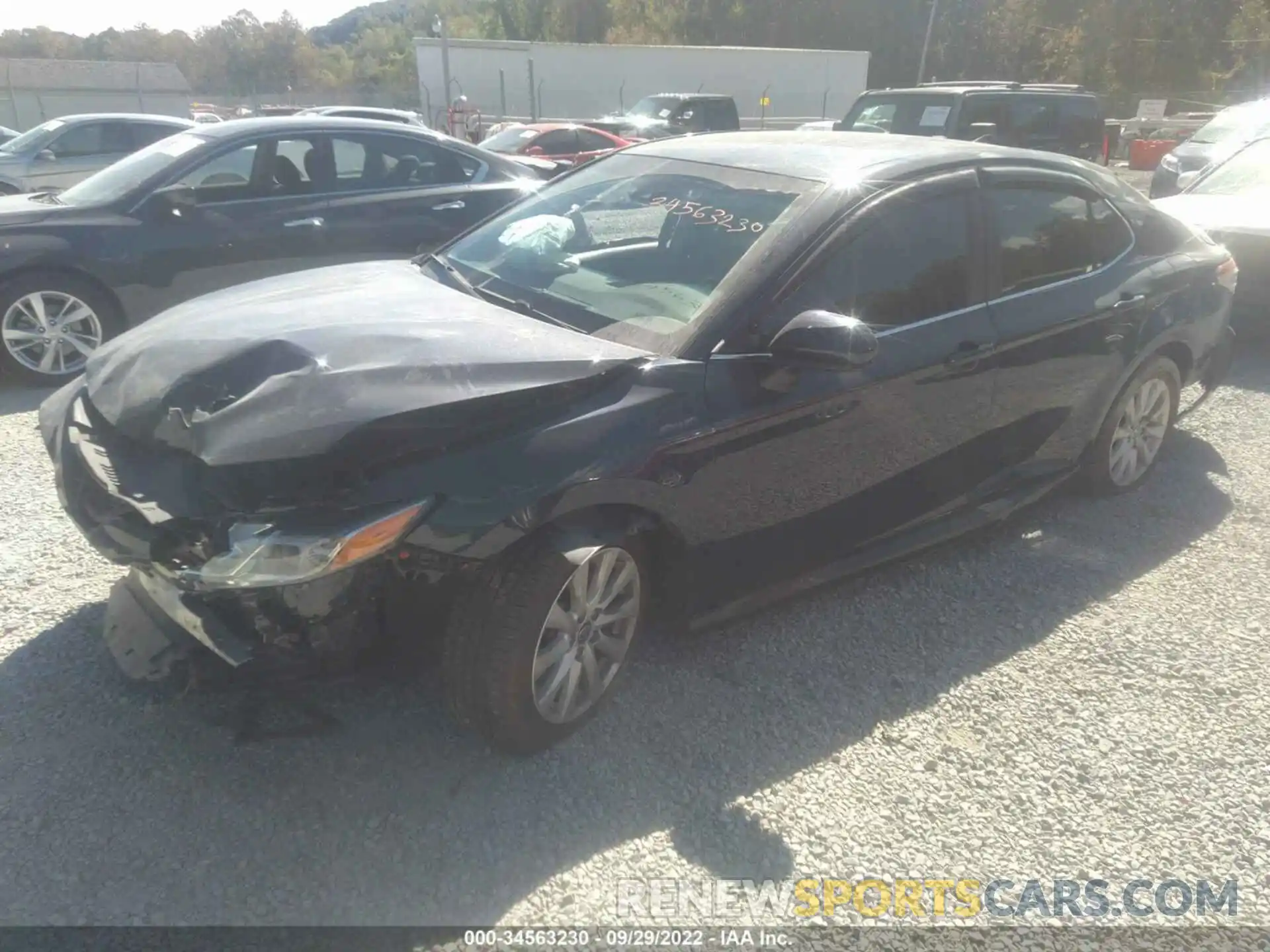 2 Photograph of a damaged car 4T1C11AK0LU993184 TOYOTA CAMRY 2020