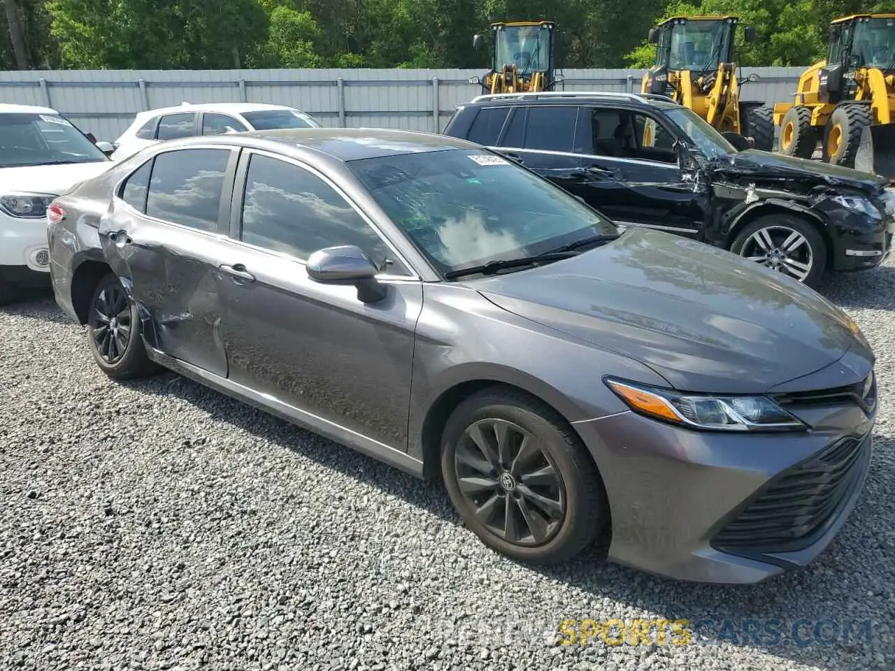 4 Photograph of a damaged car 4T1C11AK0LU994982 TOYOTA CAMRY 2020