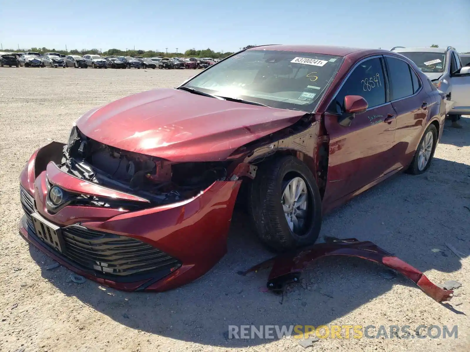 2 Photograph of a damaged car 4T1C11AK0LU998465 TOYOTA CAMRY 2020